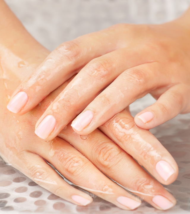skin rejuvenation treatment on the hands