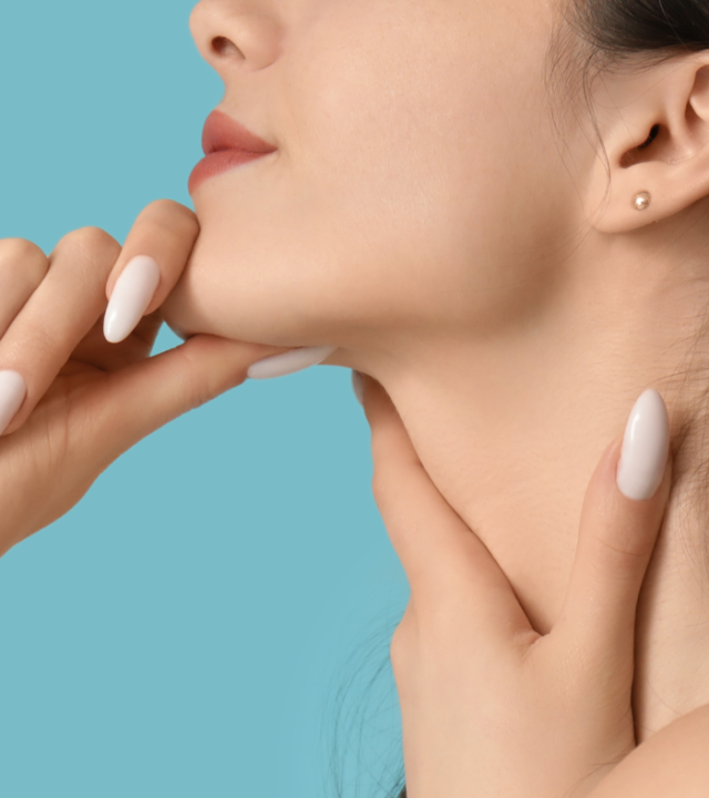 What Are the First Signs of Ageing Skin?