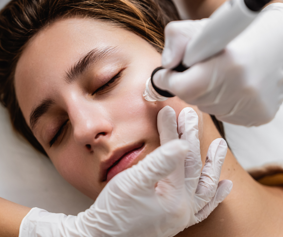 Last-Minute Treatments For Christmas Eve Glowing Skin